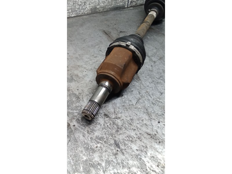 Recambio de transmision delantera izquierda para fiat 500 l (330) referencia OEM IAM   12