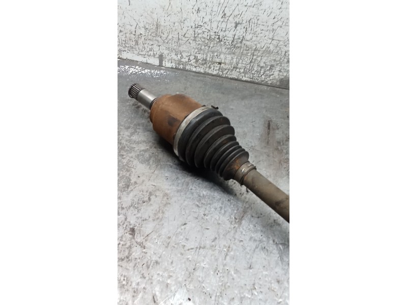 Recambio de transmision delantera izquierda para fiat 500 l (330) referencia OEM IAM   12