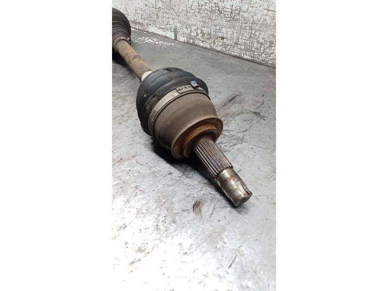 Recambio de transmision delantera izquierda para fiat 500 l (330) referencia OEM IAM   12