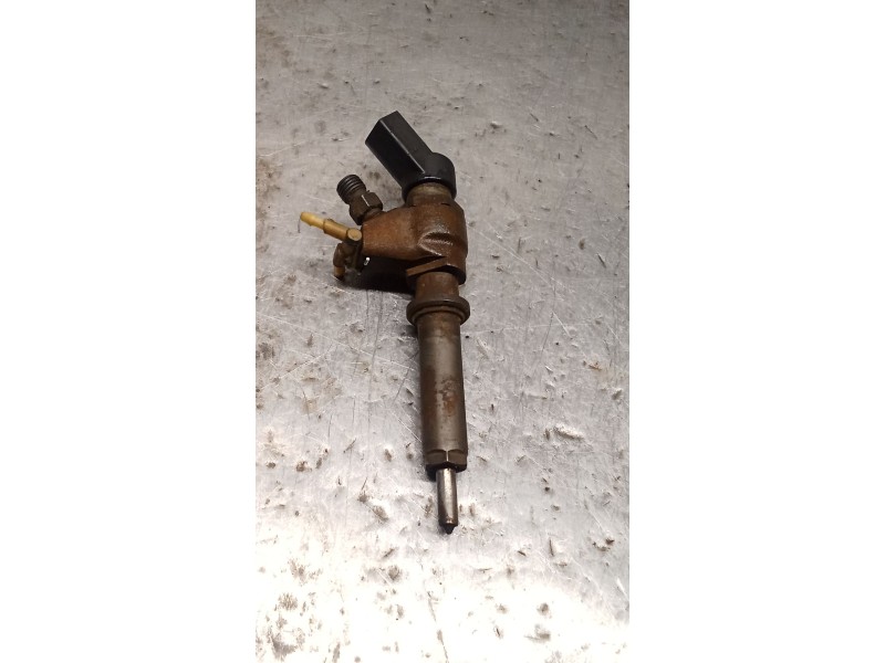 Recambio de inyector para citroën xsara (n1) 2.0 hdi 90 referencia OEM IAM 9636819380 SIEMENS 01