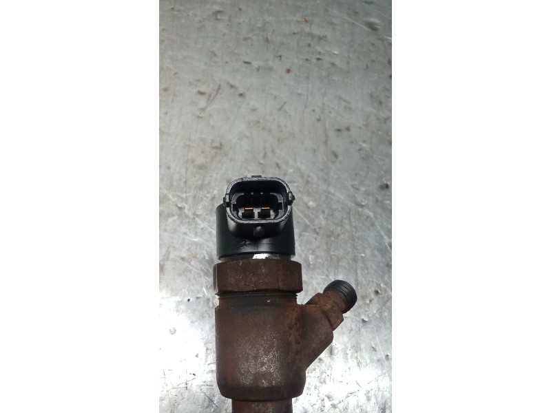 Recambio de inyector para suzuki swift iii (mz, ez) 1.3 ddis (rs 413d) referencia OEM IAM 04455110083 BOSCH 05