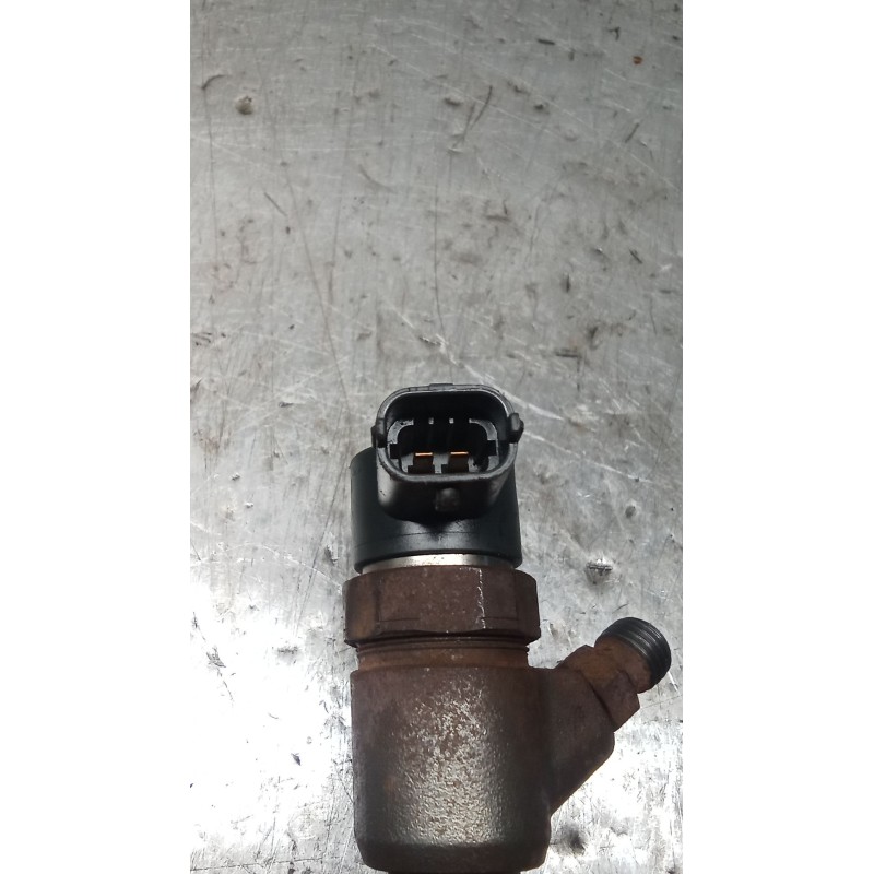 Recambio de inyector para suzuki swift iii (mz, ez) 1.3 ddis (rs 413d) referencia OEM IAM 0445110083 BOSCH 05