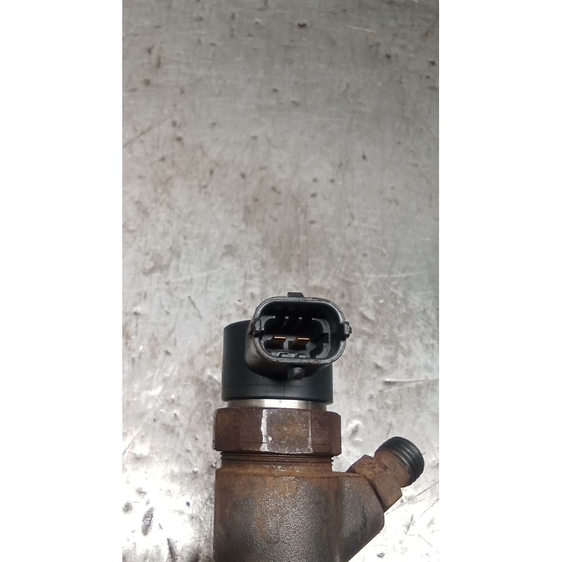 Recambio de inyector para suzuki swift iii (mz, ez) 1.3 ddis (rs 413d) referencia OEM IAM  BOSCH 05