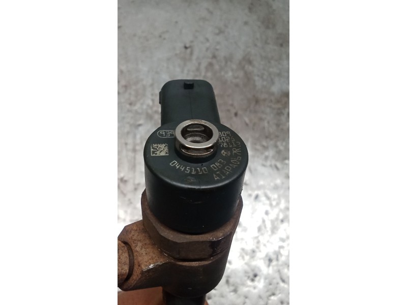 Recambio de inyector para suzuki swift iii (mz, ez) 1.3 ddis (rs 413d) referencia OEM IAM  BOSCH 05