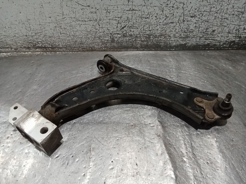Recambio de brazo suspension inferior delantero derecho para seat altea (5p1) 1.6 referencia OEM IAM   