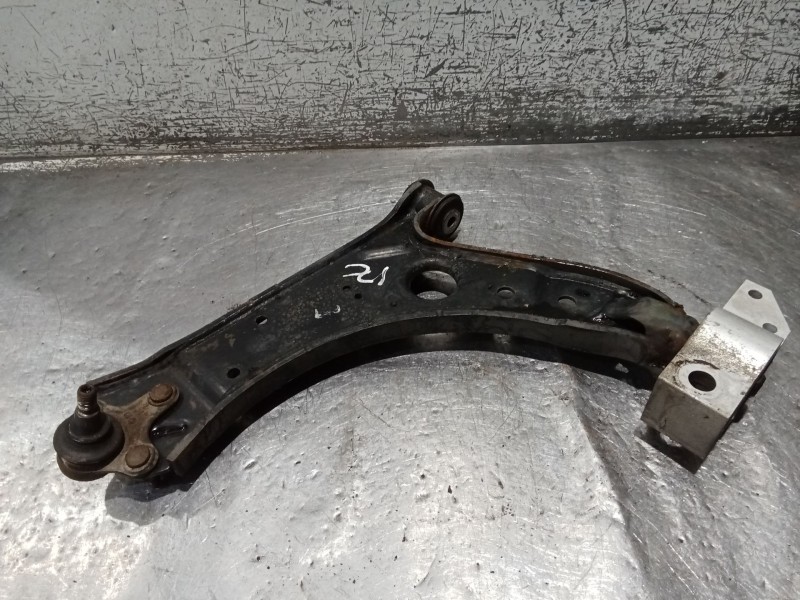 Recambio de brazo suspension inferior delantero izquierdo para seat altea (5p1) 1.6 referencia OEM IAM   