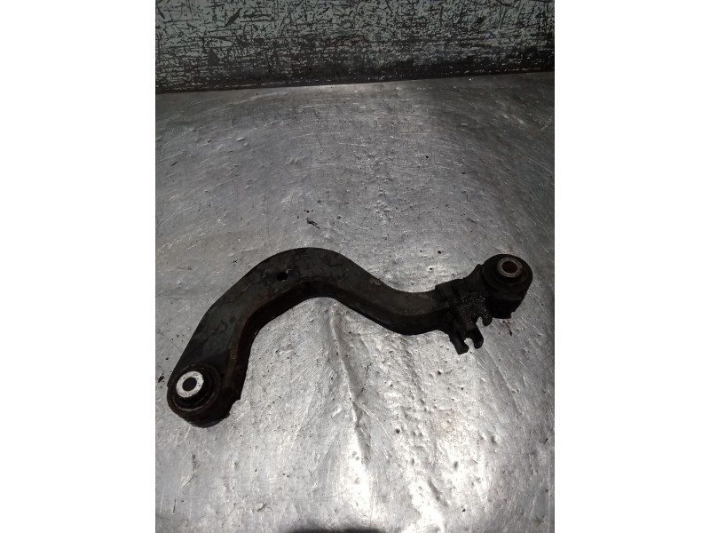 Recambio de brazo suspension superior trasero derecho para seat altea (5p1) 1.6 referencia OEM IAM   