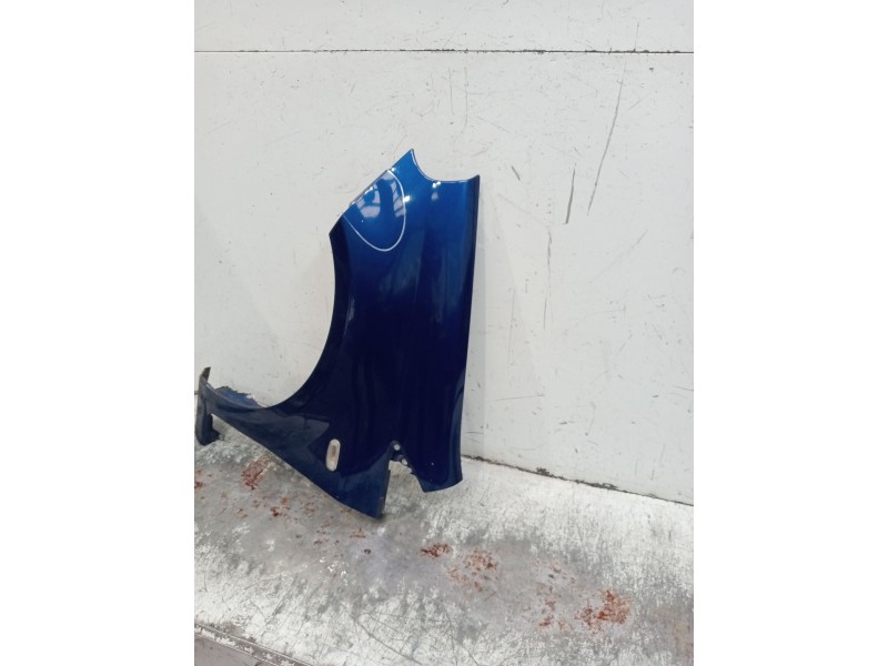 Recambio de aleta delantera izquierda para fiat grande punto (199_) 1.4 16v (199bxg1b, 199axg1b) referencia OEM IAM  3P 