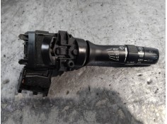 Recambio de mando limpia para toyota auris luna referencia OEM IAM 17F243 17F144 