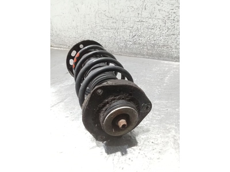 Recambio de amortiguador delantero derecho para seat altea (5p1) 1.6 referencia OEM IAM 1K0413031BT  