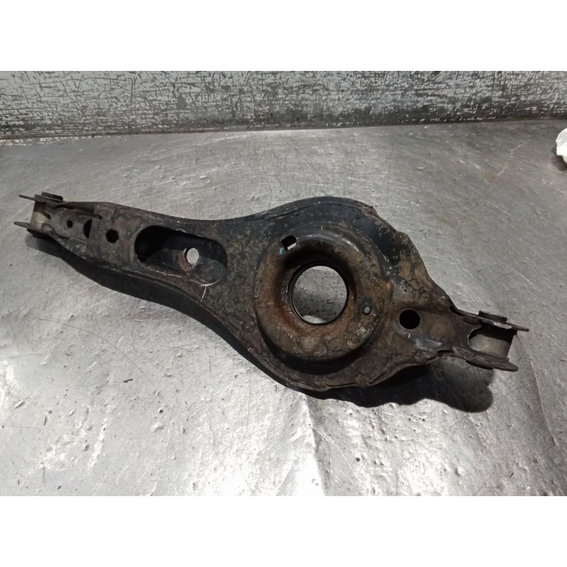 Recambio de brazo suspension inferior trasero derecho para ford focus c-max (dm2) 1.8 tdci referencia OEM IAM   POSTERIOR 03