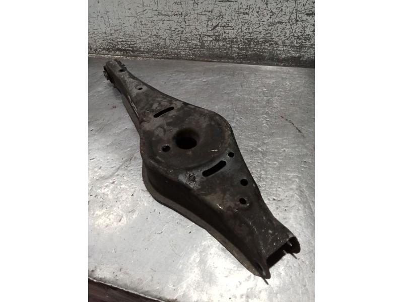 Recambio de brazo suspension inferior trasero derecho para seat altea (5p1) 1.6 referencia OEM IAM   POSTERIOR