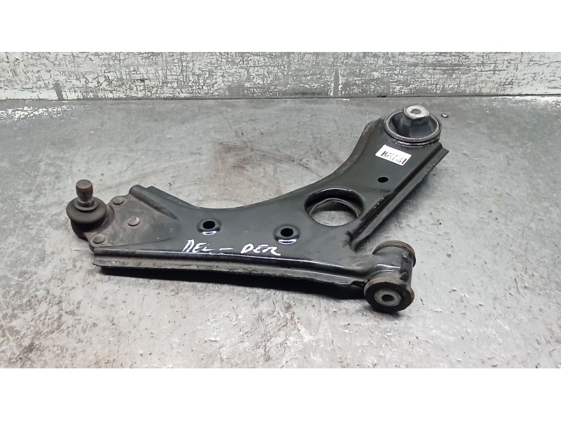 Recambio de brazo suspension inferior delantero derecho para fiat 500 l (330) referencia OEM IAM   12