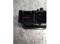 Recambio de mando limpia para toyota auris luna referencia OEM IAM 17F243 17F144  2