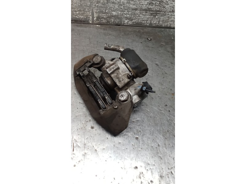 Recambio de pinza freno trasera derecha para citroën xsara (n1) 2.0 hdi 90 referencia OEM IAM  BOSCH 01