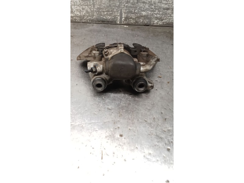 Recambio de pinza freno trasera derecha para citroën xsara (n1) 2.0 hdi 90 referencia OEM IAM  BOSCH 01