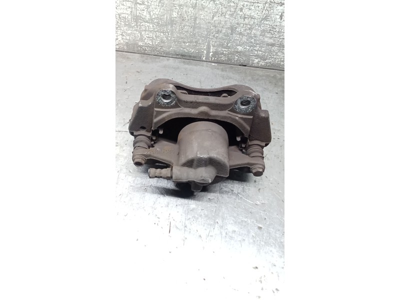 Recambio de pinza freno delantera derecha para fiat 500 l (330) referencia OEM IAM  BOSCH 12