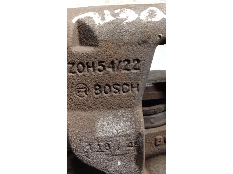 Recambio de pinza freno delantera derecha para fiat 500 l (330) referencia OEM IAM  BOSCH 12
