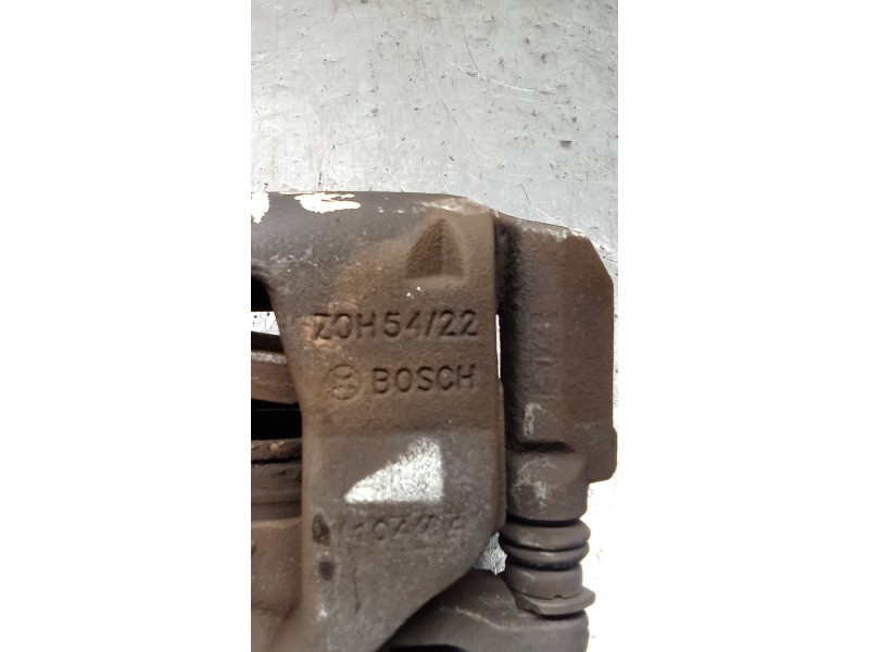 Recambio de pinza freno delantera izquierda para fiat 500 l (330) referencia OEM IAM  BOSCH 12