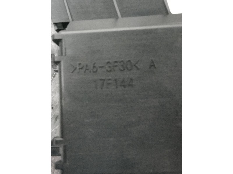 Recambio de mando limpia para toyota auris luna referencia OEM IAM 17F243 17F144 