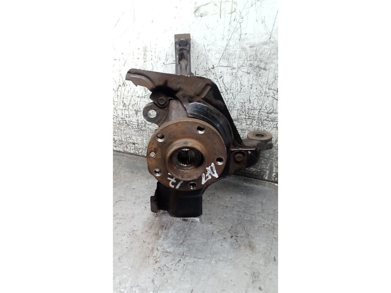 Recambio de mangueta delantera izquierda para fiat 500 l (330) referencia OEM IAM   12