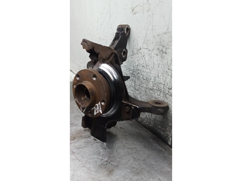 Recambio de mangueta delantera izquierda para fiat 500 l (330) referencia OEM IAM   12