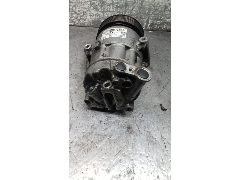 Recambio de compresor aire acondicionado para fiat 500 l (330) referencia OEM IAM 06034073155C 897 12