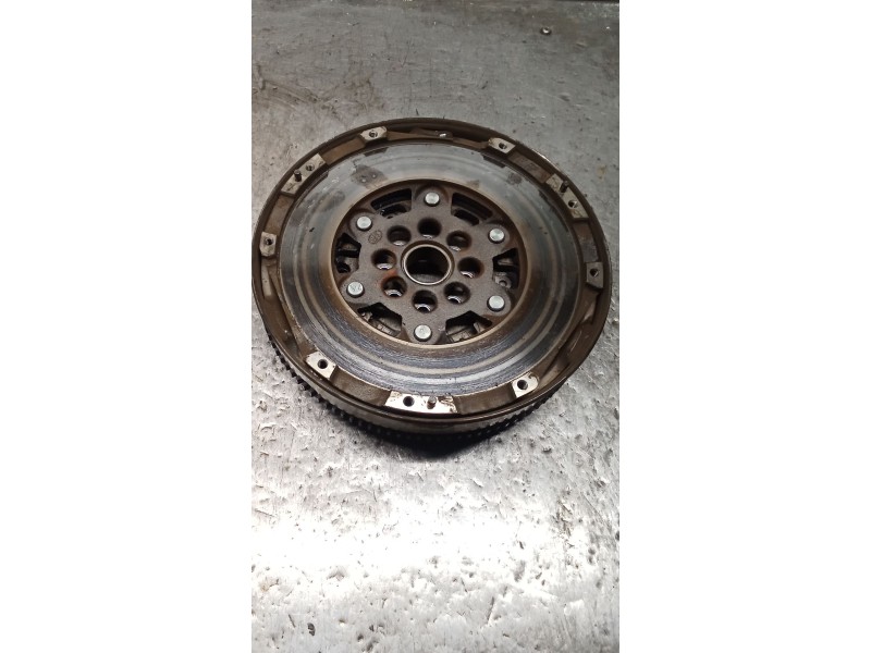 Recambio de kit embrague para suzuki swift iii (mz, ez) 1.3 ddis (rs 413d) referencia OEM IAM 9223223  05