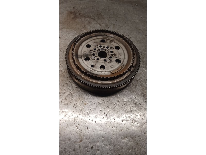 Recambio de kit embrague para suzuki swift iii (mz, ez) 1.3 ddis (rs 413d) referencia OEM IAM 9223223  05