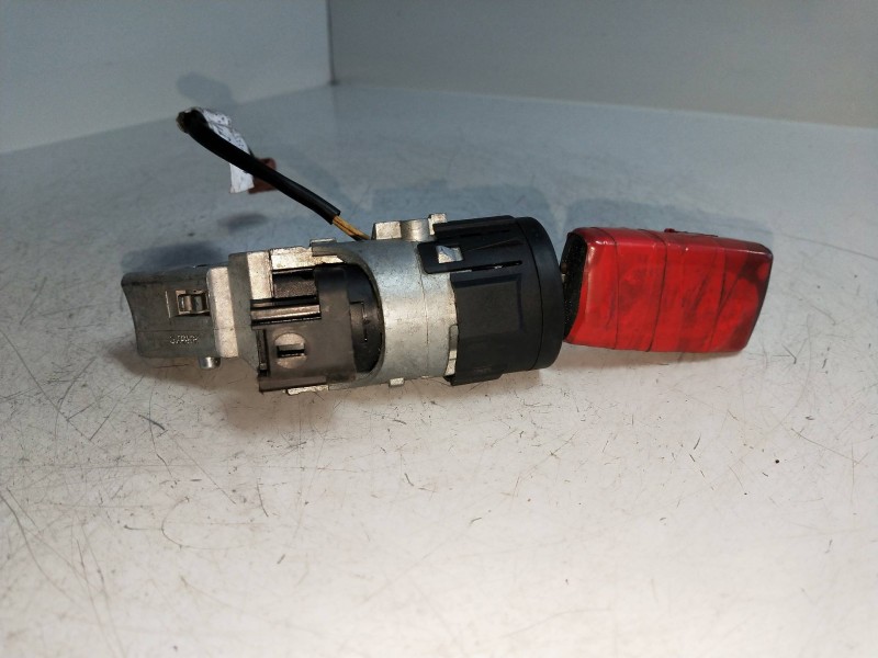 Recambio de conmutador de arranque para peugeot partner kasten confort l1 referencia OEM IAM N05024553  