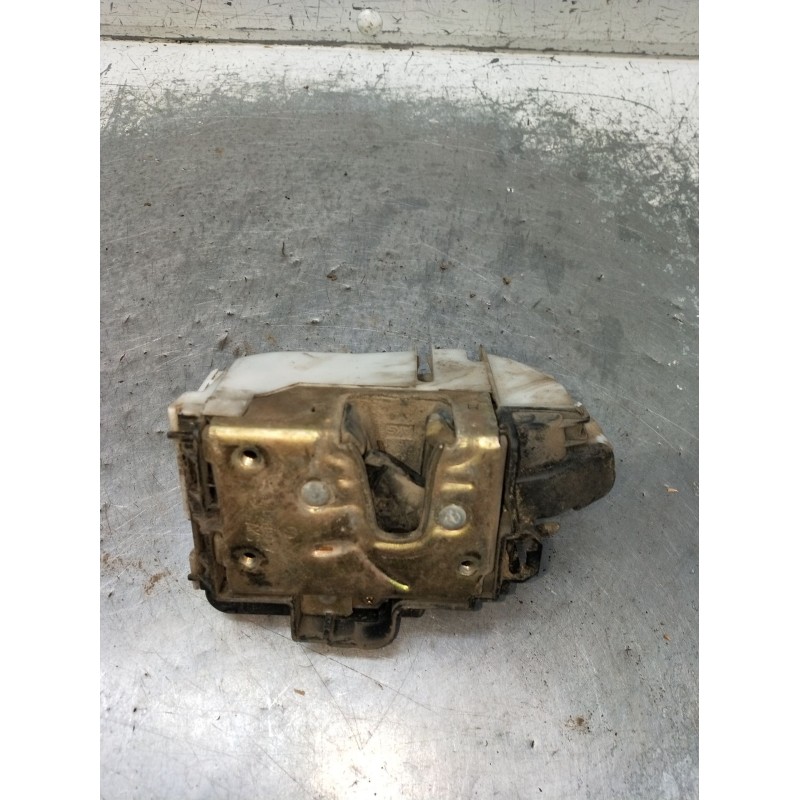 Recambio de motor cierre centralizado delantero derecho para volkswagen golf iii (1h1) 1.9 tdi referencia OEM IAM 1H0862154A 5P 