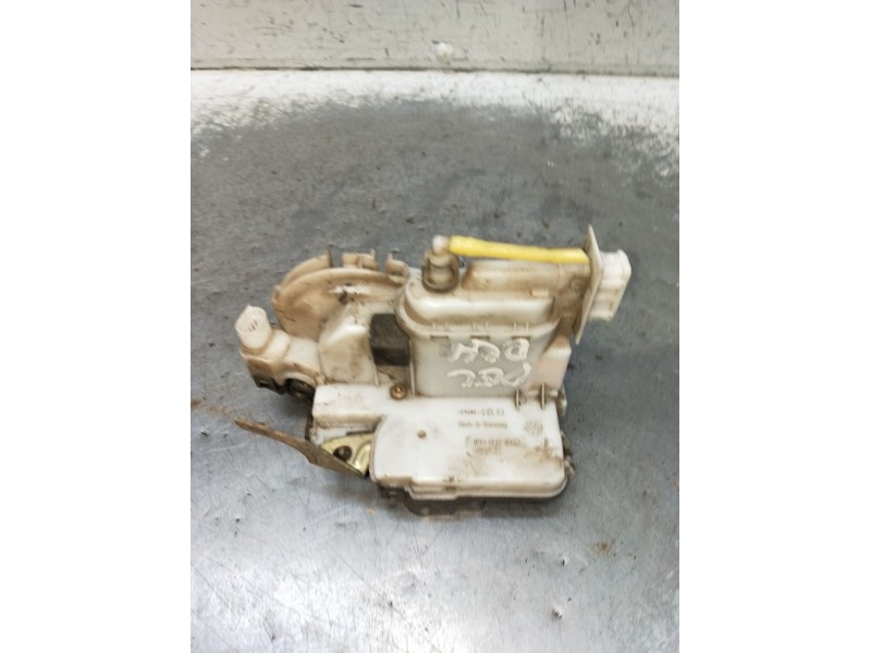 Recambio de motor cierre centralizado delantero derecho para volkswagen golf iii (1h1) 1.9 tdi referencia OEM IAM 1H0862154A 5P 