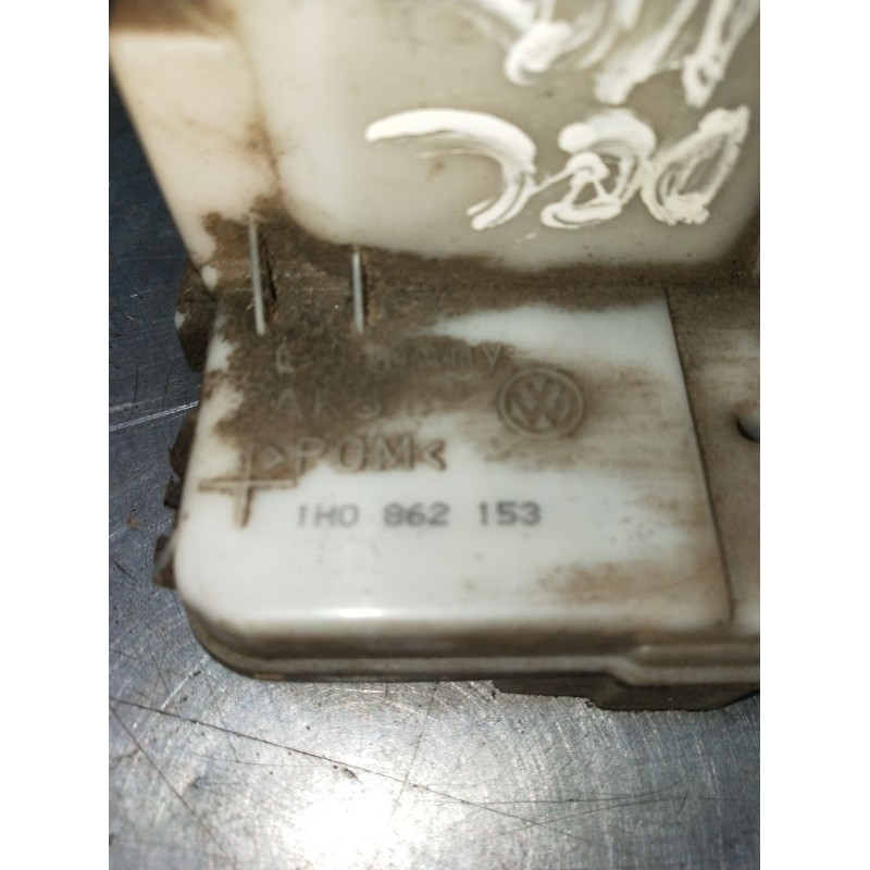 Recambio de motor cierre centralizado delantero izquierdo para volkswagen golf iii (1h1) 1.9 tdi referencia OEM IAM 1H0862153 5P