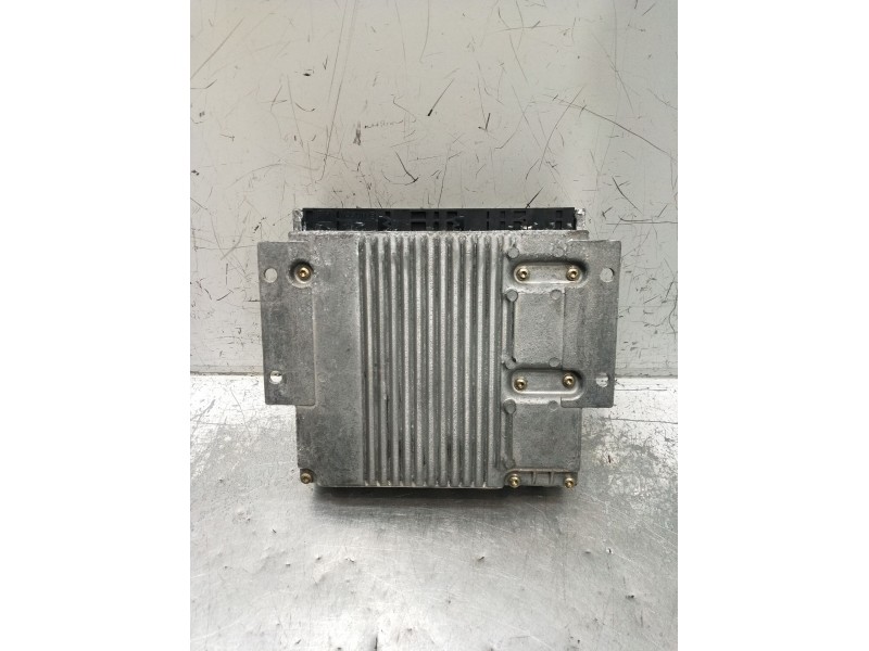 Recambio de centralita motor uce para mercedes-benz clase s (w220) berlina 500 (220.075) referencia OEM IAM 0261206302 A02654568