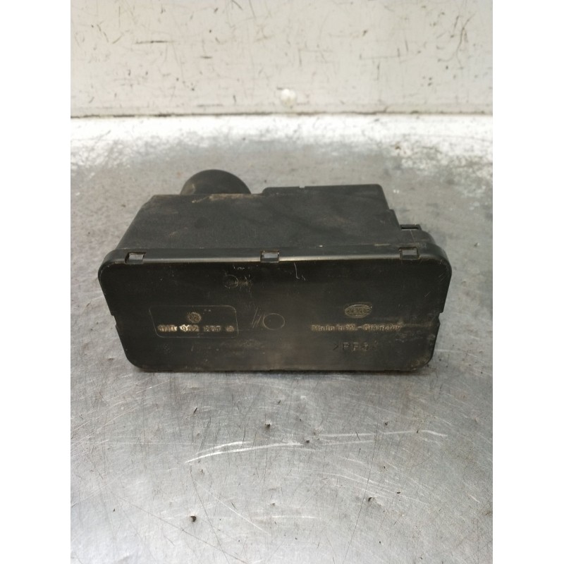 Recambio de compresor cierre centralizado para volkswagen golf iii (1h1) 1.9 tdi referencia OEM IAM 1H09622576  1991