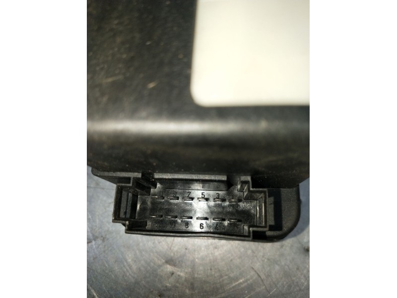 Recambio de compresor cierre centralizado para volkswagen golf iii (1h1) 1.9 tdi referencia OEM IAM 1H09622576  1991