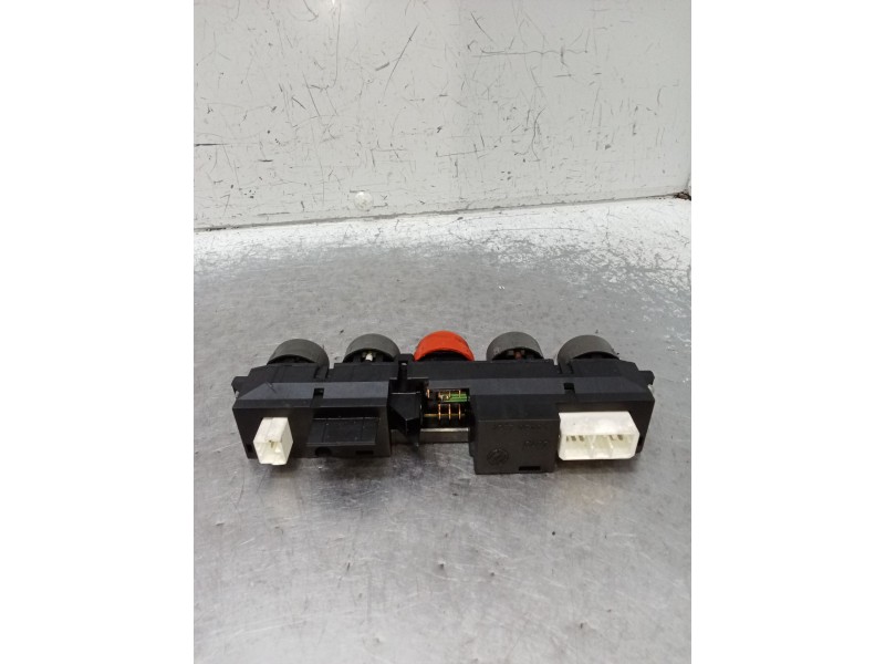 Recambio de mando multifuncion para fiat seicento / 600 (187_) 1.1 (187axb, 187axb1a, 187axc1a02) referencia OEM IAM   