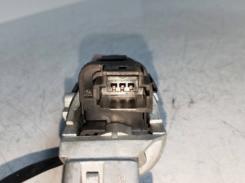 Recambio de conmutador de arranque para peugeot partner kasten confort l1 referencia OEM IAM N05024553  