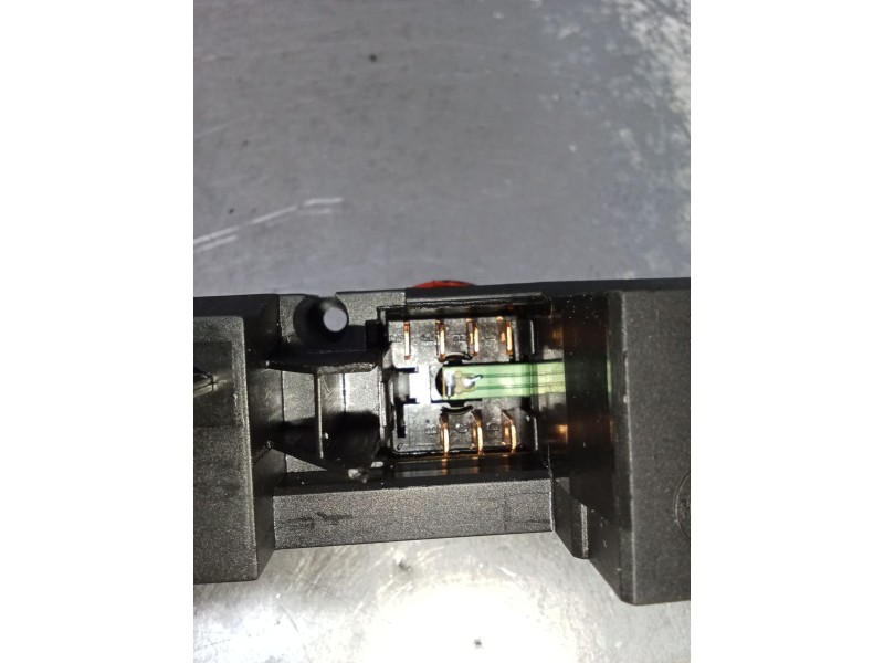 Recambio de mando multifuncion para fiat seicento / 600 (187_) 1.1 (187axb, 187axb1a, 187axc1a02) referencia OEM IAM   