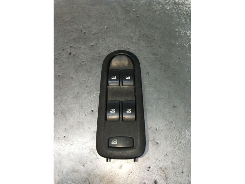 Recambio de mando elevalunas delantero izquierdo para renault scénic ii (jm0/1_) 1.9 dci (jm0g, jm12, jm1g, jm2c) referencia OEM
