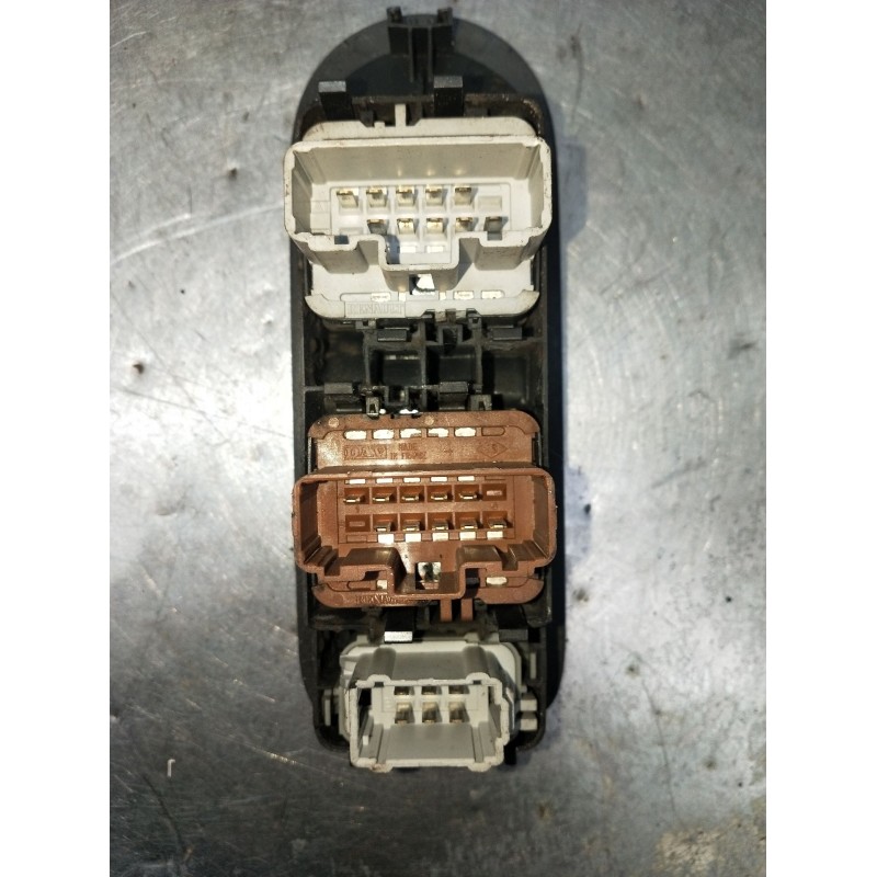 Recambio de mando elevalunas delantero izquierdo para renault scénic ii (jm0/1_) 1.9 dci (jm0g, jm12, jm1g, jm2c) referencia OEM