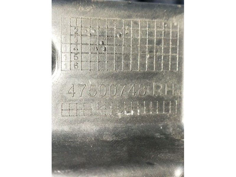 Recambio de faro derecho para fiat 500 l (330) referencia OEM IAM 47500748  2012