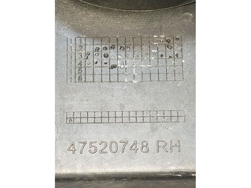 Recambio de faro derecho para fiat 500 l (330) referencia OEM IAM 47520748  2012