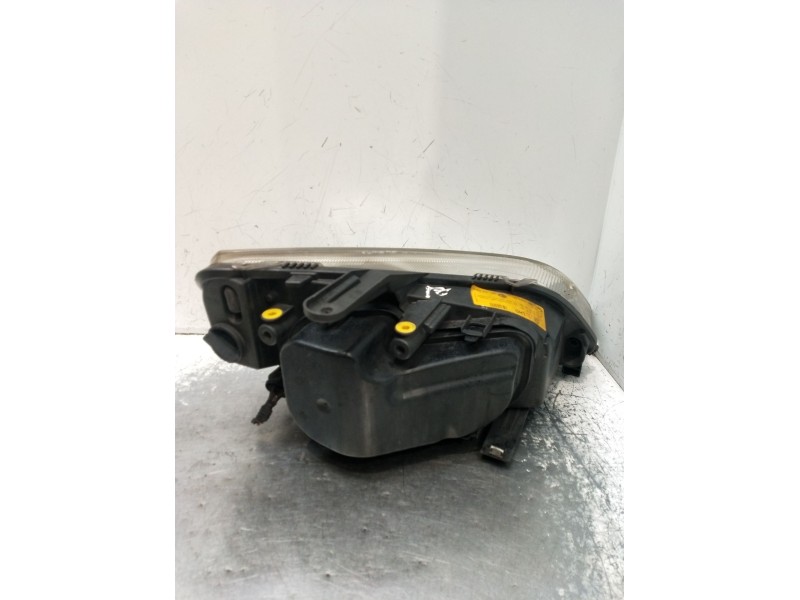 Recambio de faro izquierdo para ford focus c-max (dm2) 1.8 tdci referencia OEM IAM   2003