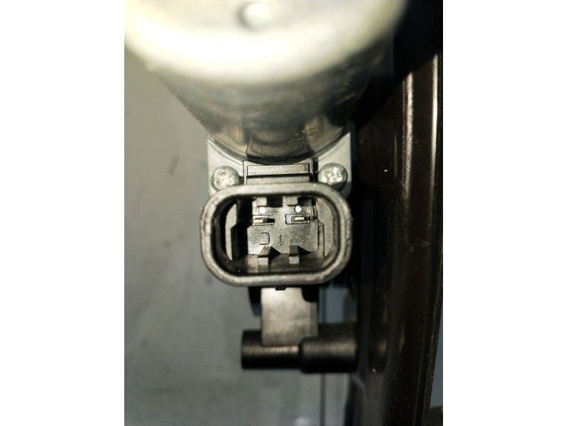 Recambio de elevalunas delantero derecho para fiat 500 l (330) referencia OEM IAM 51974653 5P 2012