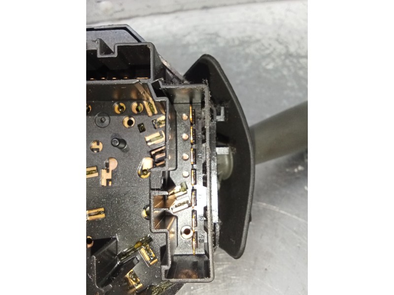 Recambio de mando luces para fiat seicento / 600 (187_) 1.1 (187axb, 187axb1a, 187axc1a02) referencia OEM IAM   