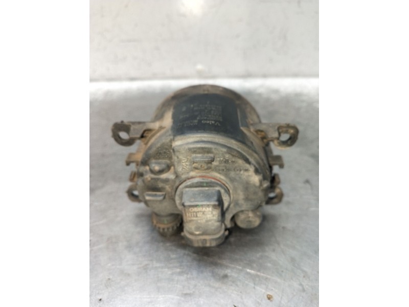 Recambio de faro antiniebla derecho para renault scénic ii (jm0/1_) 1.9 dci (jm0g, jm12, jm1g, jm2c) referencia OEM IAM 82000740
