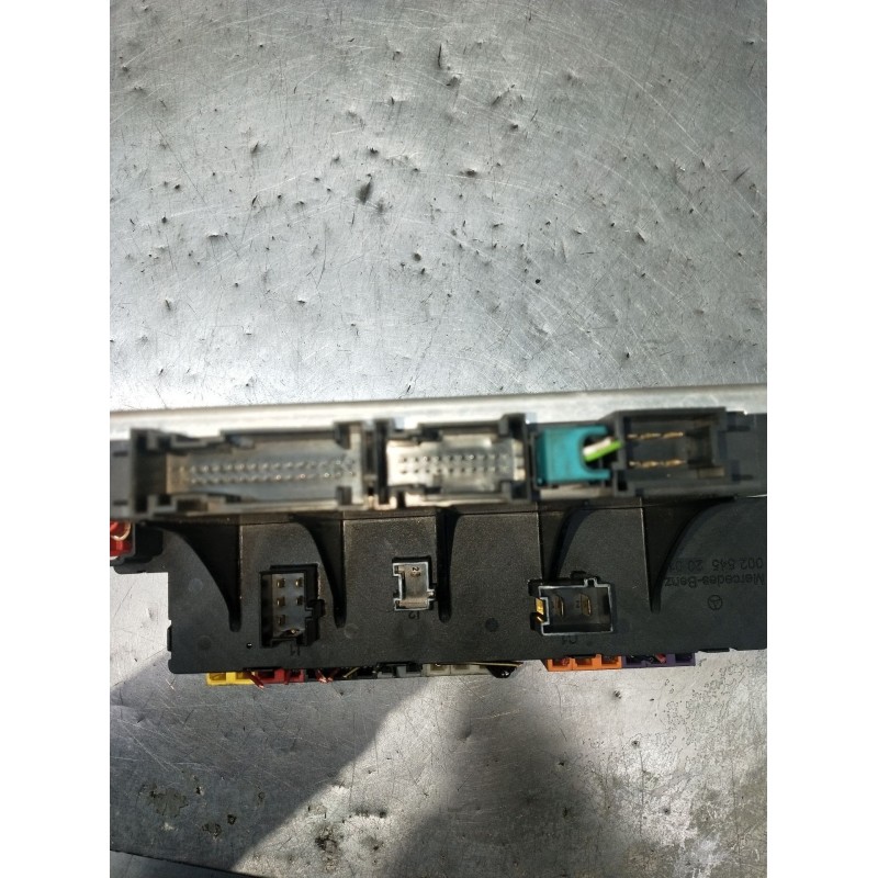 Recambio de caja reles / fusibles para mercedes-benz clase s (w220) berlina 500 (220.075) referencia OEM IAM A0205451732 0504511