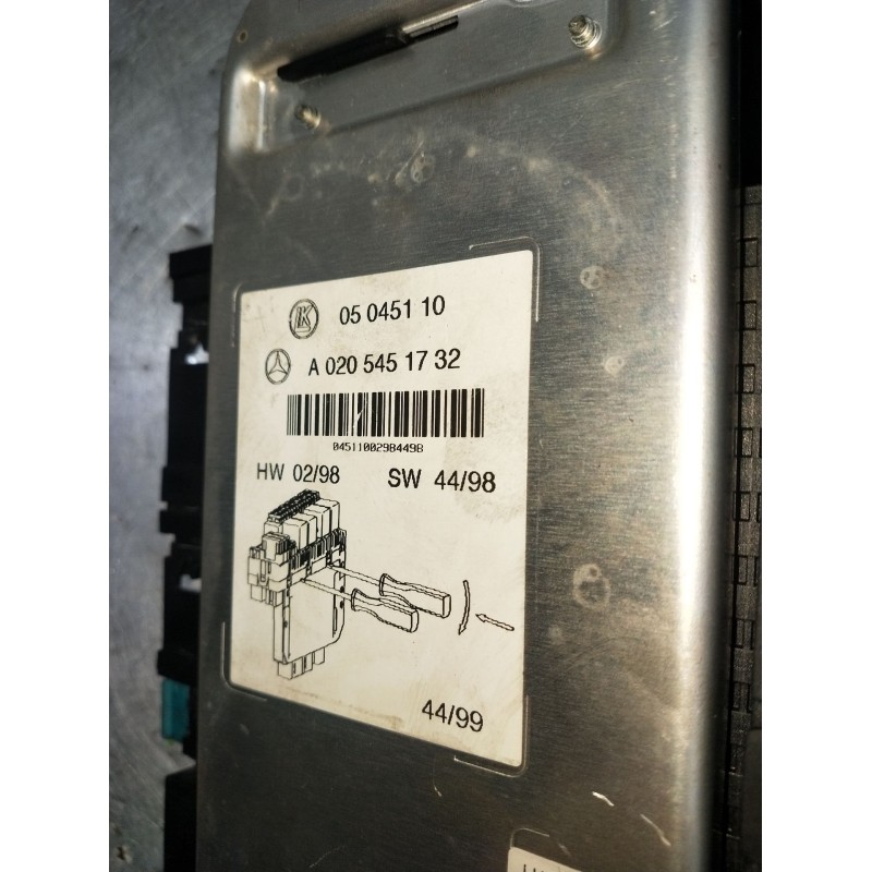 Recambio de caja reles / fusibles para mercedes-benz clase s (w220) berlina 500 (220.075) referencia OEM IAM A0205451732 0504511