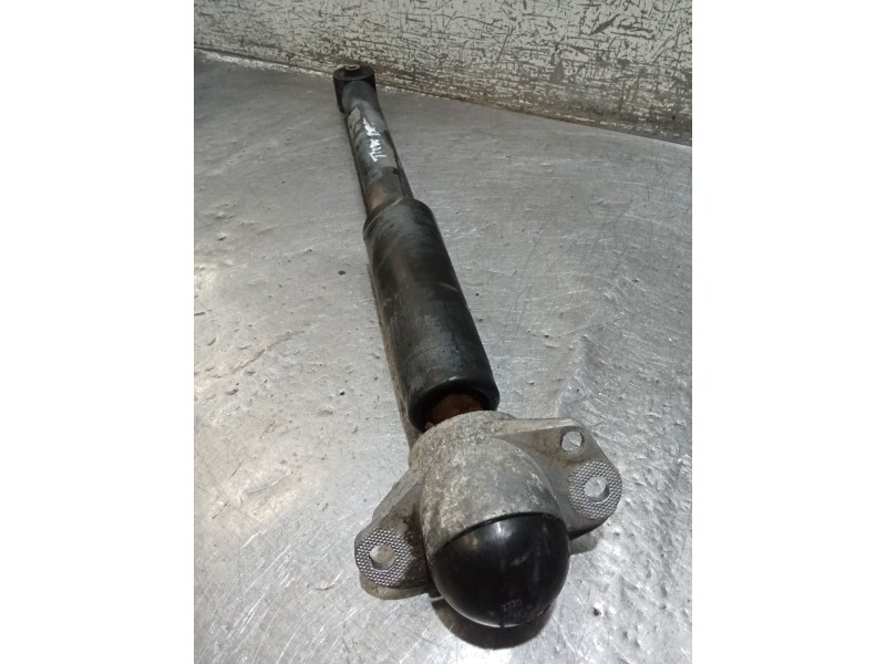 Recambio de amortiguador trasero derecho para skoda octavia i (1u2) 1.9 tdi referencia OEM IAM   